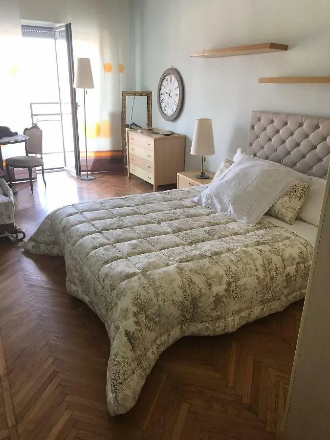 Leoni Charminghouse Apartment Milan