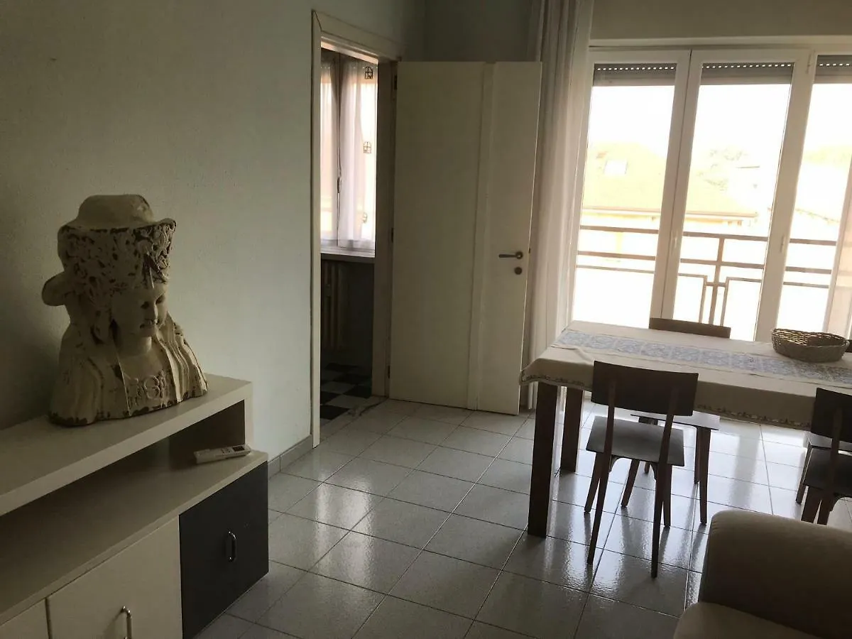 Leoni Charminghouse Apartment Milan