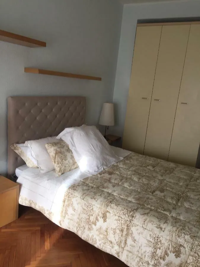 Leoni Charminghouse Apartment Milan