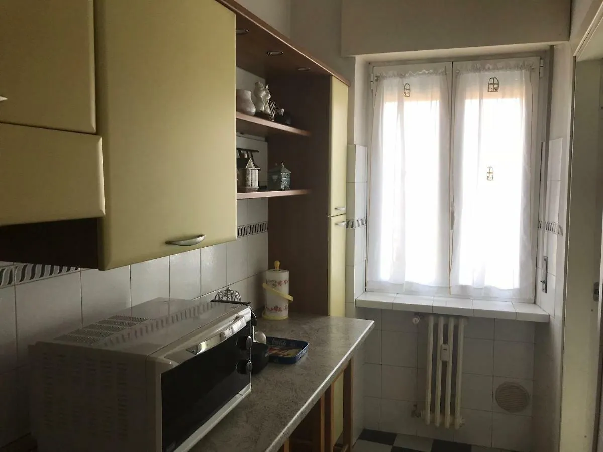 Leoni Charminghouse Apartment Milan
