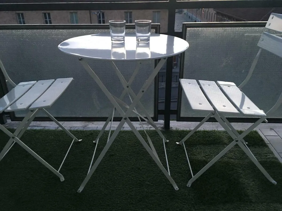 Leoni Charminghouse Lejlighed Milano